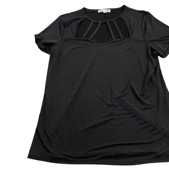 Wilde | Black Top Cut-out Details Size 2X NWT New With Tags - Picture 5 of 8